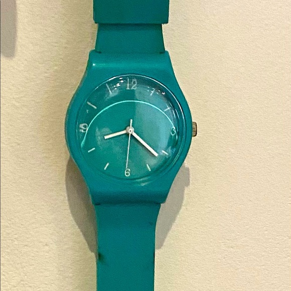 Watch - Picture 1 of 2